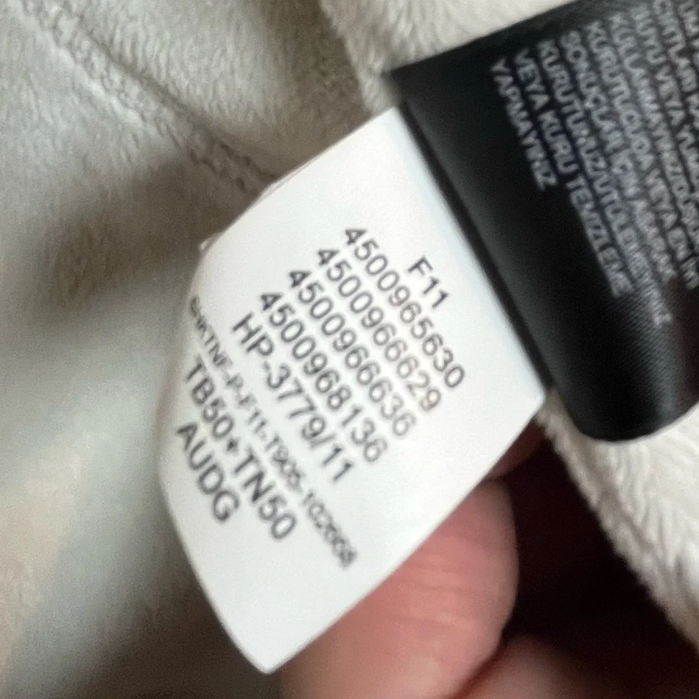 The North Face Women’s White Soft Shell Jacket Size S - Excellent Condition - Picture 8 of 8